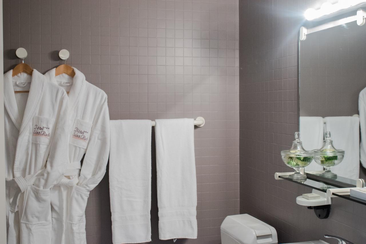 Logis Hotel Saint-Roch Pleumartin Екстер'єр фото